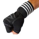 Jingba Lightweight Fitness Gloves - Image 4