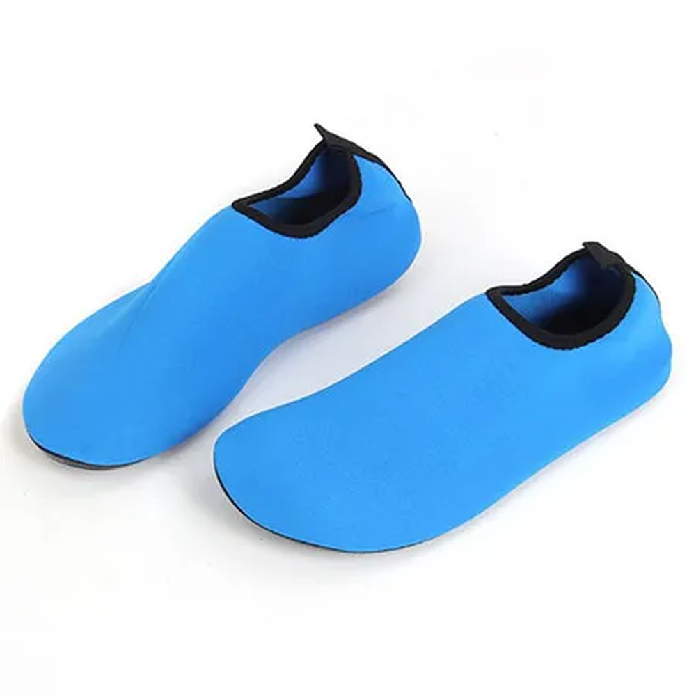 iRxvwNcmTz8ZslL86dw0Ed1p2fcATlyRYyADObot.webp Slip-Resistant Swimming Socks, Breathable Aqua Water Shoes In Multi Design - Image 1