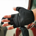 Qepae Unisex Fitness And Cycling Half Finger Gloves - Image 4